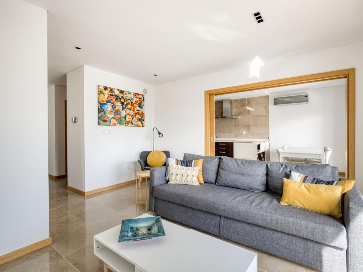 Modern Holiday Home In Salir Do Porto With Swimming Pool Salir de Porto Екстериор снимка