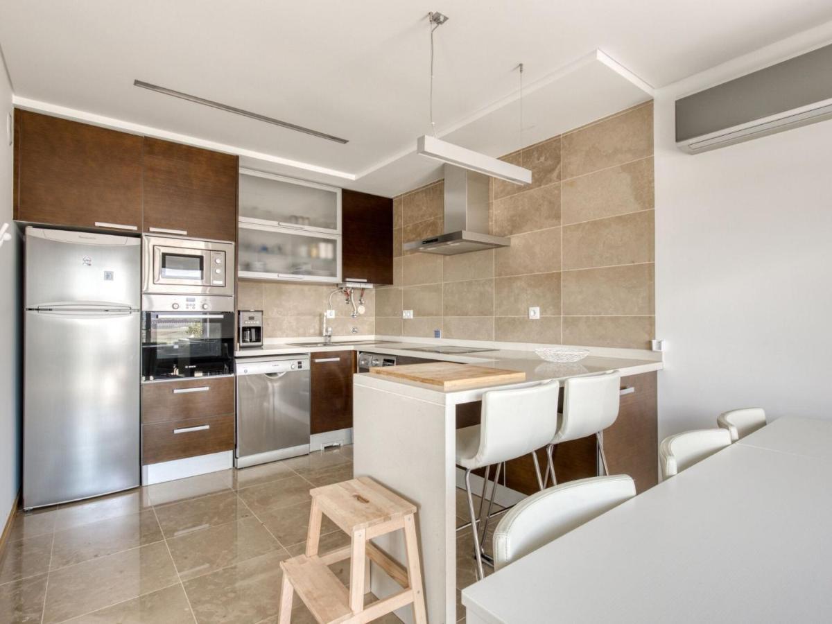 Modern Holiday Home In Salir Do Porto With Swimming Pool Salir de Porto Екстериор снимка